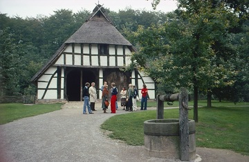LWL-Freilichtmuseum Detmold: Doppelheuerhaus (Vordergiebel), erbaut 1609