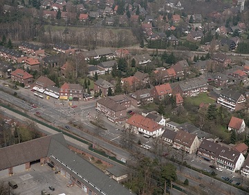 Münster, Gremmendorf-Ost: Albersloher Weg Kreuzung Gremmendorfer Weg, Wohngebiet; untere Bildhälfte: York Kaserne