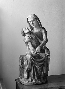 Madonnen-Ausstellung: Pietà, gotische Holzplastik, Ende 14. Jahrhundert