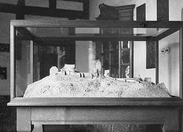 Modell der Burg Altena vor der Erneuerung 1909-16 (Museum Burg Altena?)