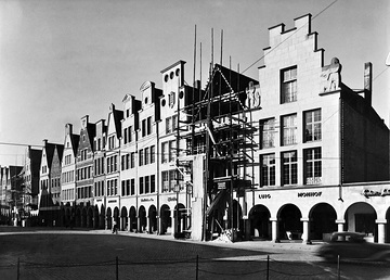 Der Prinzipalmarkt in Münster nach dem Wiederaufbau.
