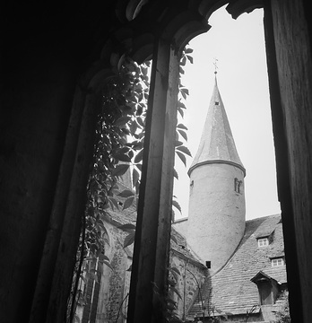 Ehem. Kloster Möllenbeck, Kirchturm der Klosterkirche - Klostergründung 896 als Benediktinerinnenstift, ab 1444 bis 17. Jh. Augustinerkloster, heute Mehrzweckeinrichtung der ev. Kirche