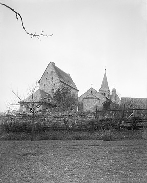 Burg und Pfarrkirche (Rückansicht), um 1930?