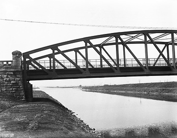 Brücke über der Mittellandkanal östlich von Minden