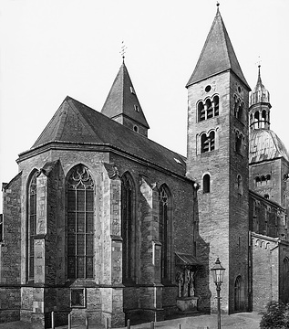Kath. Pfarrkirche St. Mauritz, Chorseite zur Mauritz-Freiheit, um 1930? - Gründungsbau 11. Jh., Langhausneubau 1859-1862, Baumeister Emil von Manger
