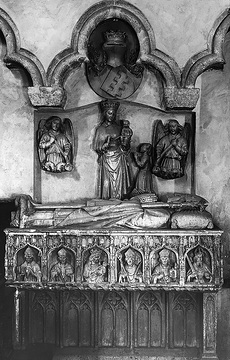 St. Liborius-Dom: Wandsarkophag des Bischofs Rotho in der Heiliggrabnische (um 1450)
