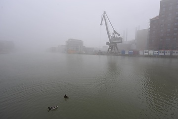 Hafenkran im Nebel, 2015