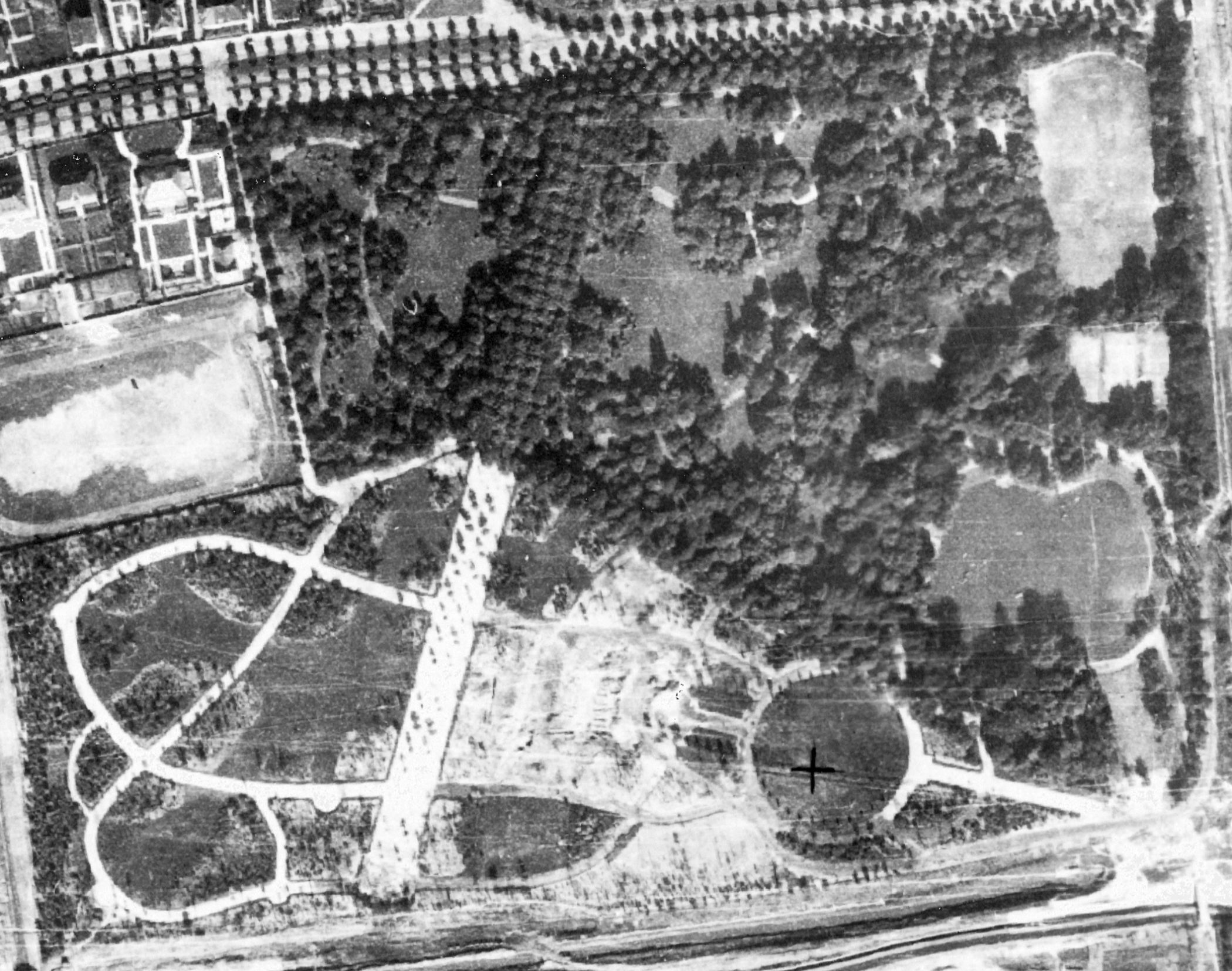 Luftbild von 1926. Arbeiten an der südlichen Erweiterung. <br>Foto: RVR, 1926, dl-de/by-2-0.