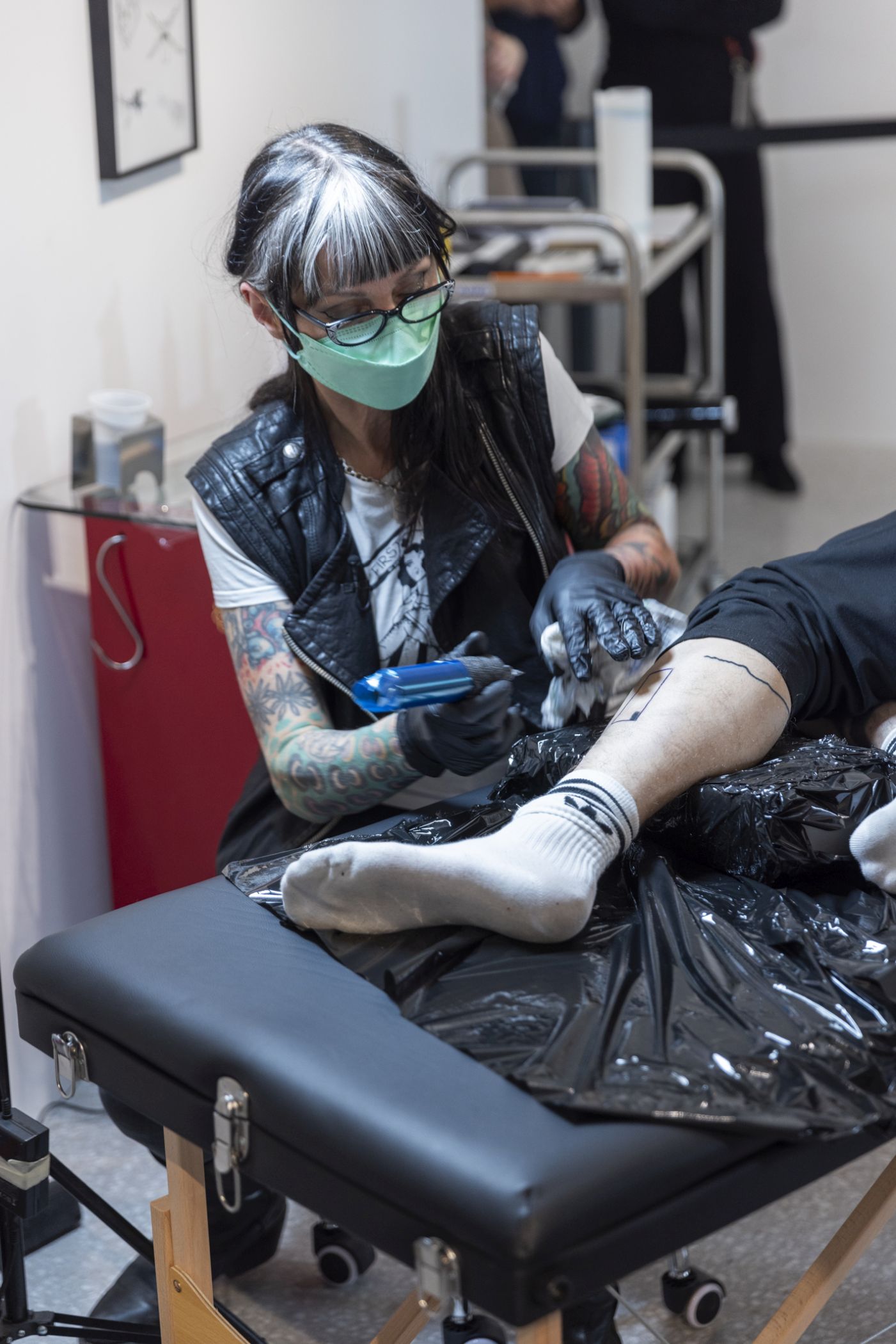 Am Langen Freitag im Juli (10.7.) bietet das LWL-Museum für Kunst und Kultur zum zweiten Mal Tätowierungen an.<br>Foto: LWL / Hanna Neander