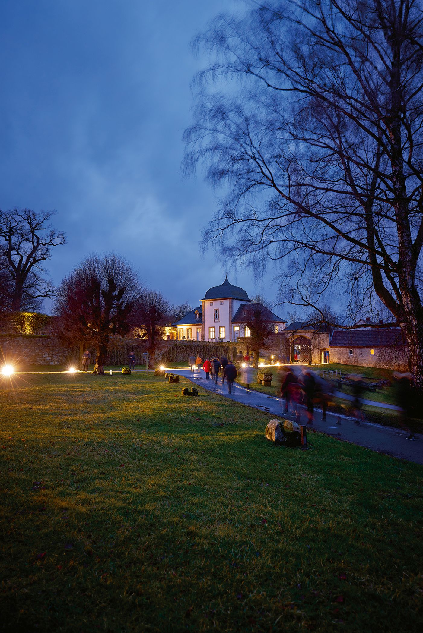 Stiftung Kloster Dalheim. LWL-Landesmuseum für Klosterkultur: "finde dein Licht" 2024.<br>Foto: LWL / Philipp Foelting