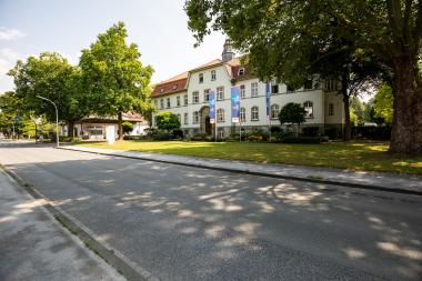 An der Eingangspforte des LWL-Zentrums für Forensische Psychiatrie Lippstadt finden an diesem Wochenende Baumarbeiten statt.<br>Foto: LWL Lippstadt