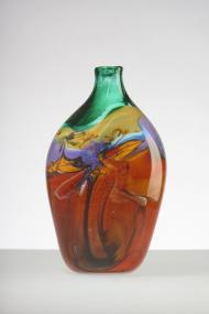 Aus dem Jahr 1976 stammt diese Vase von Volkhard Precht.<br>Foto: LWL/Hübbe