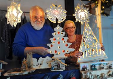 Handgemachtes für die Weihnachtszeit gibt es beim Weihnachtsmarkt des Fördervereins der Zeche Hannover.<br>Foto: LWL