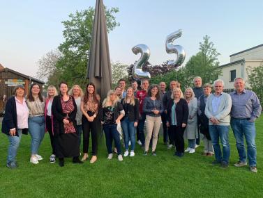 Das Stationsteam der PW05 in der LWL-Klinik Warstein feierte sein 25-jähriges Jubiläum.<br>Foto: LWL-Klinik Warstein