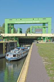 Der Eintritt ist frei.Bildzeile: Das Unterhaupt des Schiffshebewerks Rothensee ein Vorbild für das Hebewerk Henrichenburg-Waltrop?<br>Foto: LWL/Holtappels