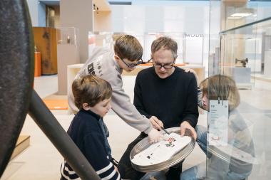 Mit spannenden Geschichten für jedes Alter durch die Archäologie der Moderne.&lt;br&gt;Foto: LWL/ Sadrowski 
