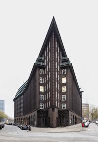 Markantes Gebäude des Backsteinexpressionismus: das Chilehaus in Hamburg.&lt;br&gt;Foto: Luise Wagener 