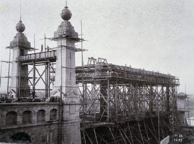 Das Schiffshebewerk Henrichenburg im Bau.<br>Foto: LWL