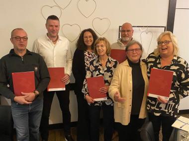 Jubilarfeier der LWL-Klinik Hemer (v.l.): Jürgen Krause, Thorsten Gerhold, Carmen Wellmann, Susanne Schramm, Detlef "Ricky" Fuchs, Manuela Middendorf und Elke Justke.<br>Foto: LWL/Rensing