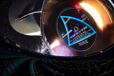 Im Planetarium Münster in die Musik der Kultgruppe Pink Floyd eintauchen.<br>Foto: (C)2023 NSC Creative<br>(C)2023 Pink Floyd