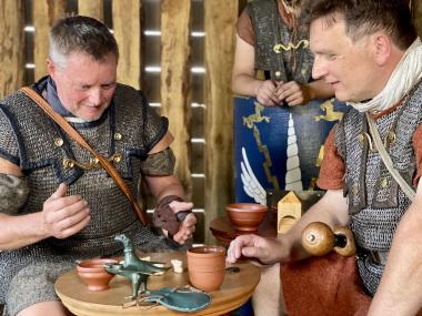 Wird hier fair oder doch falsch gespielt?<br>Foto: LWL/J. Großekathöfer