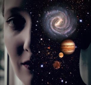 Anja Bilabel ist mit ihrem Lauschsalon zu Gast im LWL-Planetarium.<br>Foto: Bilabel