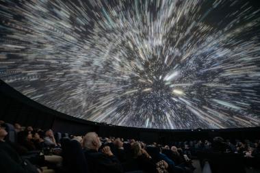 Ausflüge ins All einmal anders erleben - das können Interessierte bei der Musikshow "Music in Space" im LWL-Planetarium.<br>Foto: LWL/Steinweg
