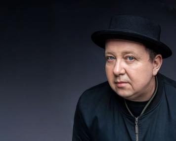 Der Sänger, Songwriter und Autor Sebastian Krumbiegel tritt am Montag (17.3.) um 20 Uhr im LWL-Museum für Kunst und Kultur in Münster auf.<br>Foto: Enrico Meyer