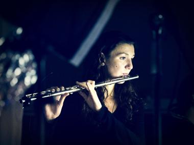 Am Mittwoch (4.6.) um 19 Uhr findet in der Sammlung des LWL-Museums für Kunst und Kultur ein Wandelkonzert der Flötistin Pia Marei Hauser zu ausgewählten Werken statt.&lt;br&gt;Foto: Steve Bauch 