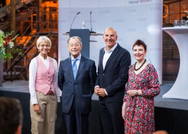 Dorothee Feller, Ministerin für Schule und Bildung des Landes Nordrhein-Westfalen; Vizekanzler a. D. und Bundesminister a. D. Franz Müntefering; Dr. Georg Lunemann, Direktor des LWL und Vorsitzender des WHB; WHB-Geschäftsführerin Dr. Silke Eilers (v. l.)<br>Foto: WHB/Andrea Bowinkelmann