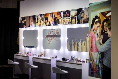 Die Führung gewährt spannende Einblicke in die Entstehung der Sonderausstellung &lt;br&gt;Foto: LWL/ Julia Gehrmann 