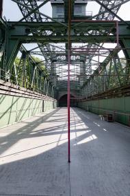 Bei der Fototour betrachten die Teilnehmenden das Museum aus einer anderen Perspektive.<br>Foto: LWL/ Julia Gehrmann
