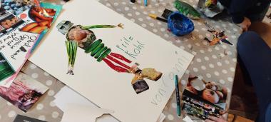 Die jungen Teilnehmenden des Herbstferienprojektes erstellten beispielsweise Collagen zum Thema &quot;Mahlzeit&quot;. &lt;br&gt;Foto: Jugendkunstschule Herne 