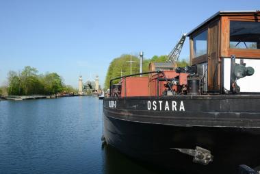 Die Schiffe im Oberwasser des Schiffshebewerks Henrichenburg.<br>Foto: LWL / Annette Hudemann