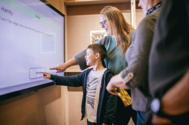 Am Familienwochenende hält das LWL-MAK Angebote für alle Altersgruppen bereit.<br>Foto: LWL/ M. Hömberg