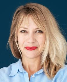 Ulrike Michels liest am Dienstag (10.3.) an der LWL-Klinik Dortmund aus ihrem Buch "Glücklich trotz Depression".<br>Bild: © Niko Synnatzschke/KNSY Fotografie