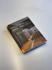 Die neue Publikation "Kirchenbau nach 1945". <br>Foto: LWL