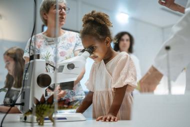 In den Osterferien gibt es im Gene-Lab im LWL-Museum für Naturkunde viel zu entdecken. <br>Foto: LWL/Steinweg