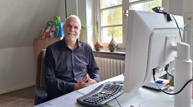 Der Leiter des LWL-Wohnverbunds Dortmund, Martin Klingbeil, macht gute Erfahrungen mit dem Pilotprojekt.<br>Bild: LWL/Philipp Stenger 