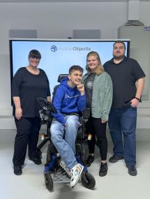 Ausbilder Manuel Schmidt (v.r.), Arbeitsassistentin Anna Lensdorf), Auszubildender Paul Trometer und Sonja Beier vom IFD Paderborn-Höxter.<br>Foto: Angie Kunz