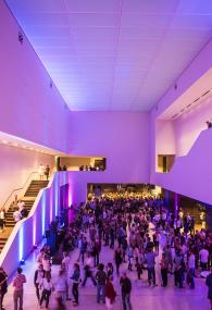 Am Langen Freitag (12.6.) haben Besuchende von 18 bis 24 Uhr freien Eintritt ins LWL-Museum für Kunst und Kultur.<br>Foto: LWL / Hanna Neander 