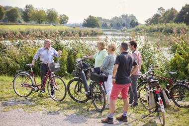 Radeln am Kanal mit Herbert Niewerth.<br>Foto: LWL/ Julia Gehrmann