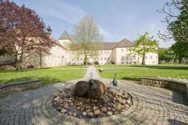 Die LWL-Maßregelvollzugsklinik Schloss Haldem lädt zum Bürgerdialog am Dienstag (6.10.) ein.<br>Bild: LWL 