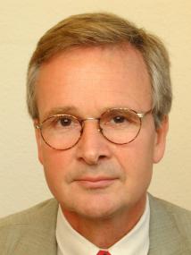 Jugenddezernent Hans Meyer