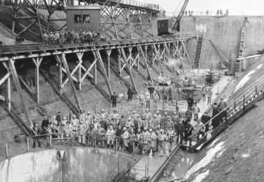Baustelle Schiffshebewerk: Fünf Jahre lang (1894-99) dauerten die Arbeiten an dem spektakuklären  Bauwerk.<br>Foto: LWL</br>