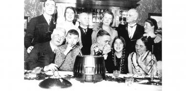 Eine westfälische Silvesterfeier aus dem Jahr 1930. <br>Foto: LWL-Archiv</br>