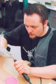 In Zeiten wirtschaftlicher Krisen haben es Menschen mit Behinderung besonders schwer, sich auf dem Arbeitsmarkt zu behaupten.<br>Foto: LWL</br>