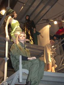 Mode und Schutzkleidung.  <br> Foto: LWL</b>