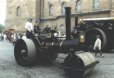 Dampfwalze "Jumbo" von 1925, Erste Dampfwalze aus holländischer Produktion. <br>Foto: LWL</br>