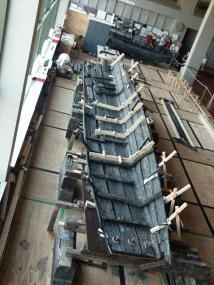 Das frühmittlelalterliche Binnenschiff ¿Karl¿ im Deutschen Binnenschifffahrtsmuseum in Bremerhaven. <br>Foto: LWL</br>